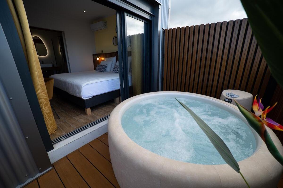 Maison Le Patio Jacuzzi Saint-Denis Buitenkant foto
